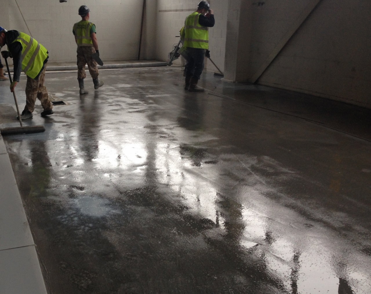 Concrete bonding agents, bonding agents for concrete floors - Rocland